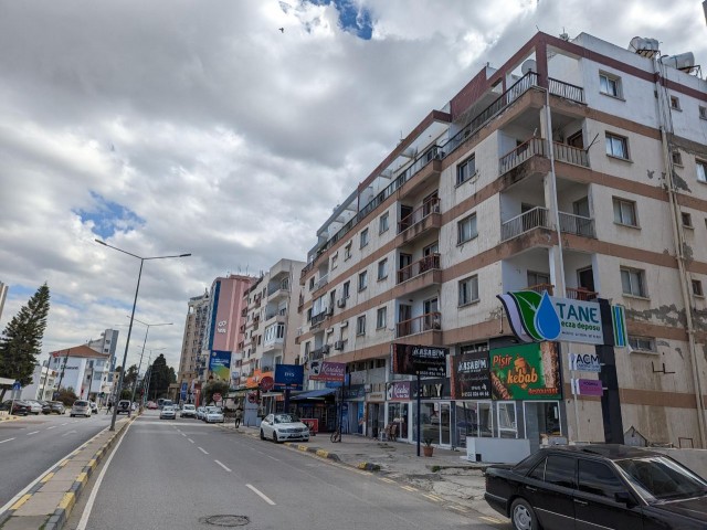 IN LEFKOŞA, ON BEDREDDİN DEMİREL STREET, ONE OF THE BUSIEST STREETS OF THE CITY AND IN A VERY CENTRAL LOCATION, BETWEEN MERİT HOTEL AND MINISTRIES, 140 SQUARE METERS (70 GROUND 