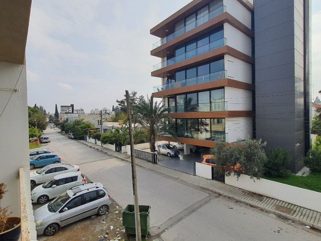 Büro Zu verkaufen in Köşklüçiftlik, Nikosia