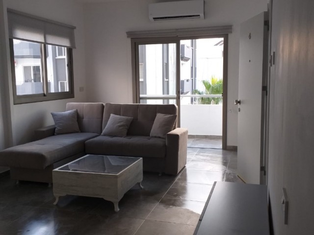 1+1 große Wohnung in Famagusta tekant in Llogara im Llogara ** 