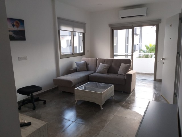 1+1 große Wohnung in Famagusta tekant in Llogara im Llogara ** 