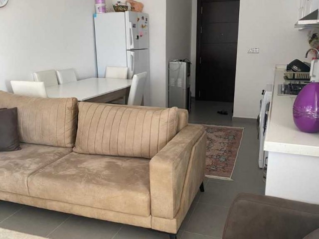 2+1 LARGE APARTMENT SUITABLE FOR FAMILY LIFE WITH VAT TRANSFORMER PAID IN THE REGION OF ÇANAKKALE