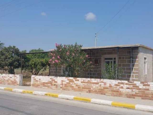 A House with a Turkish Cob in Kuruova ** 