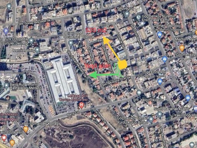 In Nikosia Migrantköy (hinter der Moschee, Notfallkrankenhaus 200 m. in der Nähe) Türkische Tat 3 Stockwerk genehmigte Projekt Grundstück (eine Seite Grünfläche) Ltf. Immobilienmak