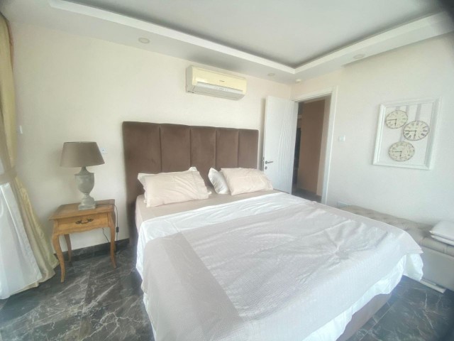 LUXURY LIVING SPACE FOR RENT 2+1 APARTMENT IN RESIDENCE 05428885177