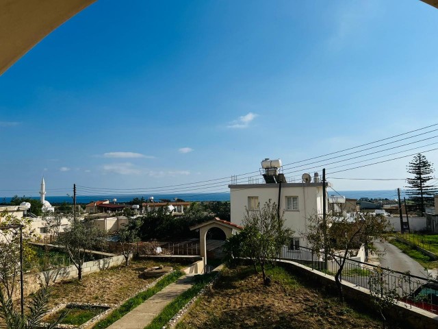 Kumyalı'da Deniz Manzaralı 3+1 Satılık Müstakil Köy Evi! 