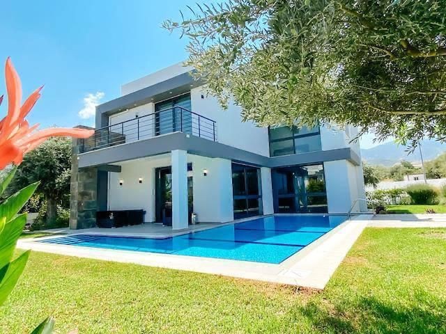 CYPRUS KYRENIA ALSANCAK 3 + 1 LUXURY VILLA FOR SALE WITH PRIVATE POOL, FULLY FURNISHED, CENTRAL AIR 