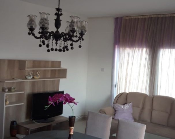 3+1 PENTHOUSE FURNISHED RENTAL APARTMENT IN MITREELI WITH AN ADVANCE PAYMENT OF 3 MONTHS FOR £ 450 *