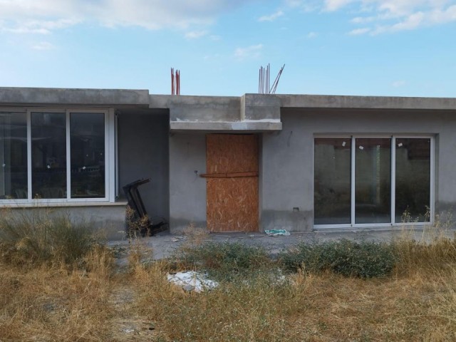 Einfamilienhaus Zu verkaufen in Lapta, Kyrenia