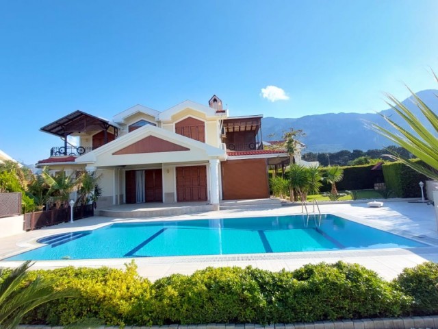 Kyrenia - Lapta villa for sale 4+1 ** 