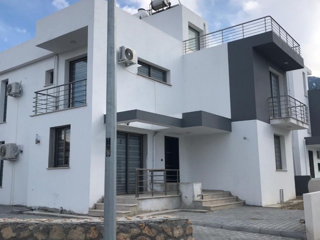 Kyrenia - Lapta villa for sale 3+1, 300 meters to the sea, 40% down payment, 90,000 GBP