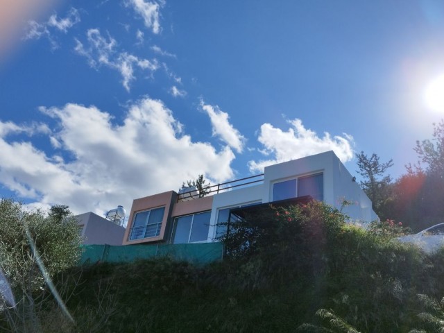 Кирения - Карсияка стильная двухэтажная вилла 2+2, меблированная, с бытовой техникой (панорамный вид