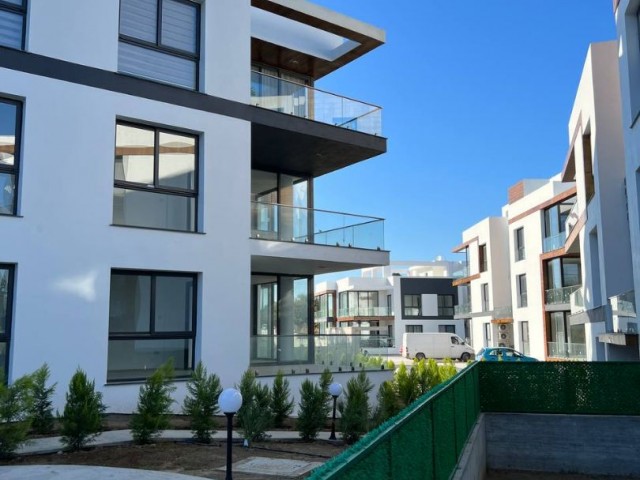 Элитная квартира на продажу в Кирении - Алсанкак 2+1, 95м2, новый комплекс с бассейном