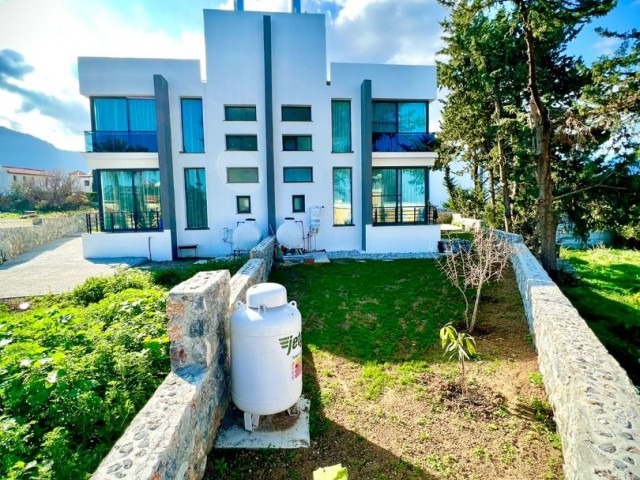 Kyrenia-Alsancak, 3+1 Villa zu verkaufen