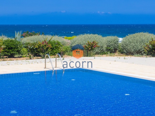 Tranquil lifestyle with stunning sunsets, beautiful sea and mountain views
