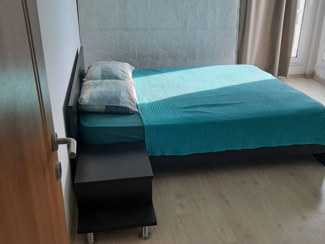تخت برای فروش in Dikmen, گیرنه