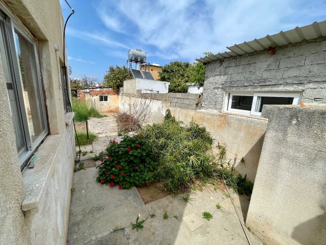 Einfamilienhaus Zu verkaufen in Maraş, Famagusta