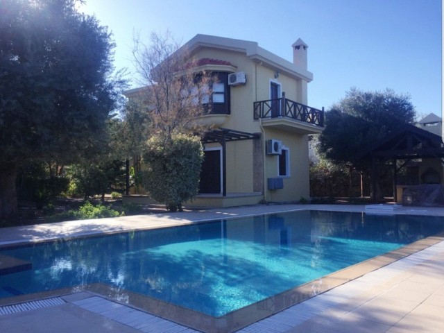 3 +1 Villas with Private Swimming Pool on 1 Acre of Land in Kyrenia Ozankoy ** 