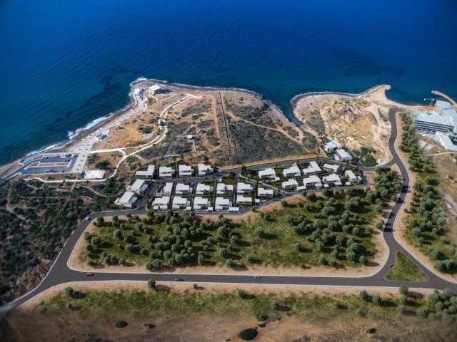 Girne’de denize sıfır 5 yatak odalı dubleks müstakil özel havuzlu villalar 
