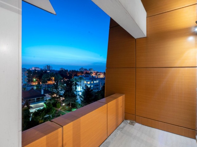 2 bedroom penthouse aoartment for rent in Kyrenia Center