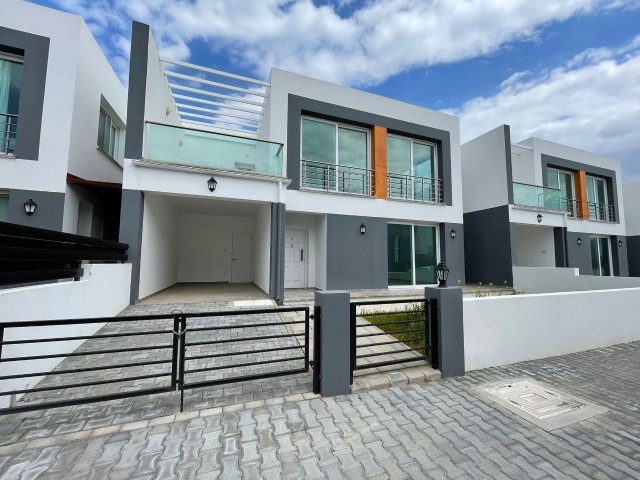 3 + 1 En-suite 160m2 Zero Twin Villa zum Verkauf in Nikosia Gehrung! ** 