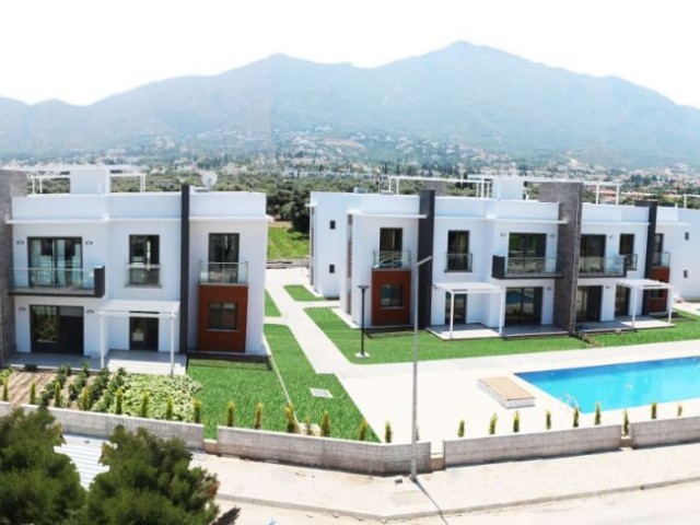 2+1 Apartments mit Garten / Terrasse in Ozanköy ** 