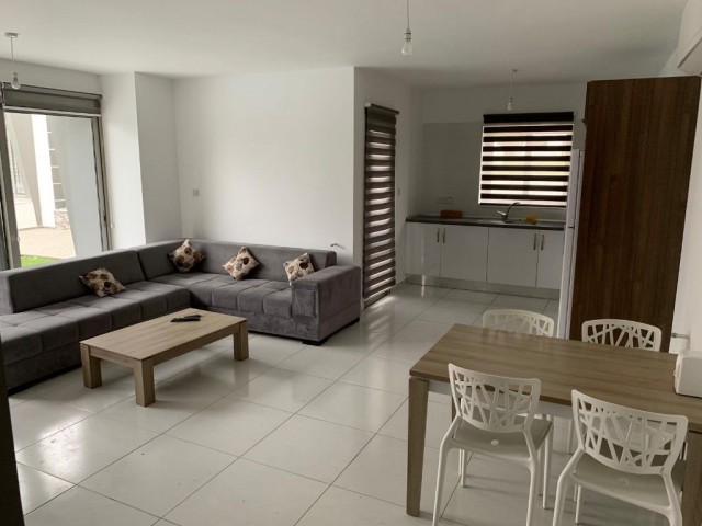 Stylish Luxury 2 +  1 Apartments with Communal Pool - Ref GR005