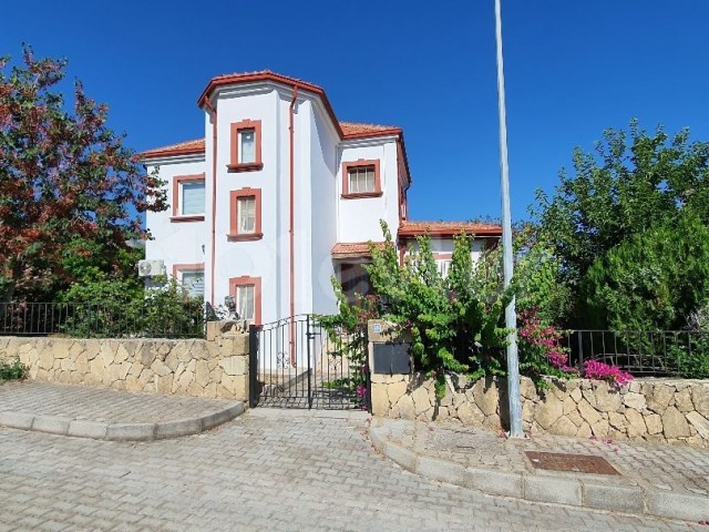 Вилла Арендовать in Çatalköy, Кирения