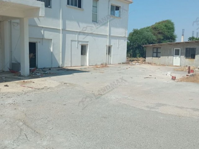 LEFKE GEMIKON IS A COMMERCIAL BUILDING FOR SALE IN 2000 m2 WITH ITS OWN SEAPORT AND WALKING PATH, SUITABLE FOR BUILDING A 71-ROOM DORMITORY OR HOTEL READY FOR SALE AT THE PROJECT STAGE IN A BEACHFRONT LOCATION IN THE VICINITY OF THE SEA... ** 