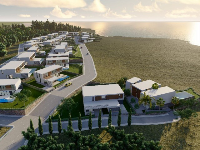 Kıbrıs Girne Çatalköy Bölgesinde Denize Sıfır Türk Koçanlı Ultra Lüks 5+1  Satılık Villalar
