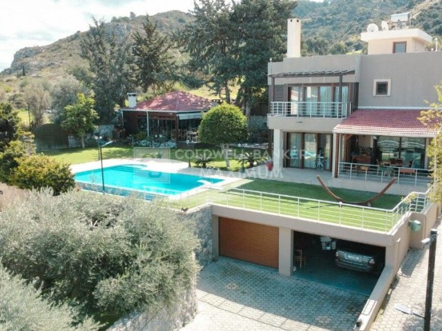 Luxury Design, Private Pool, 3+1 Villa for Rent in Kyrenia Lapta Region
