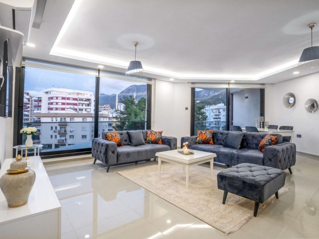 Neue, luxuriöse 2+1 Wohnung zur Miete im Zentrum von Kyrenia ** 