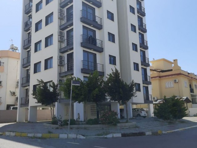 Building for sale in Kyrenia center 