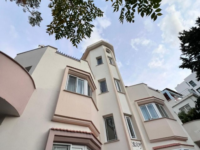 3+1 apartment for sale in Girne Merkez