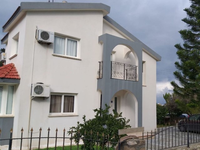 LUXURIOUS 3+1 VILLA WITH PRIVATE POOL FOR DAILY & WEEKLY RENT IN KYRENIA