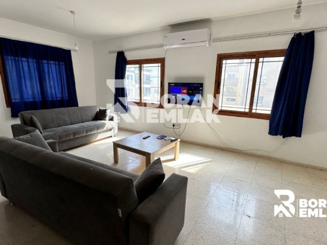 3+1 Wohnung zur Miete in Kucuk Kaymakli Bezirk von Nicosia 9000 TL
