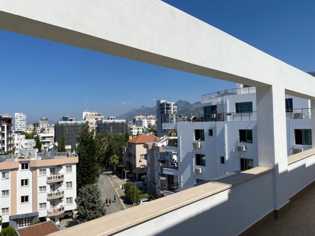 Daily rent apartment 2 + 1 in the center of Kyrenia