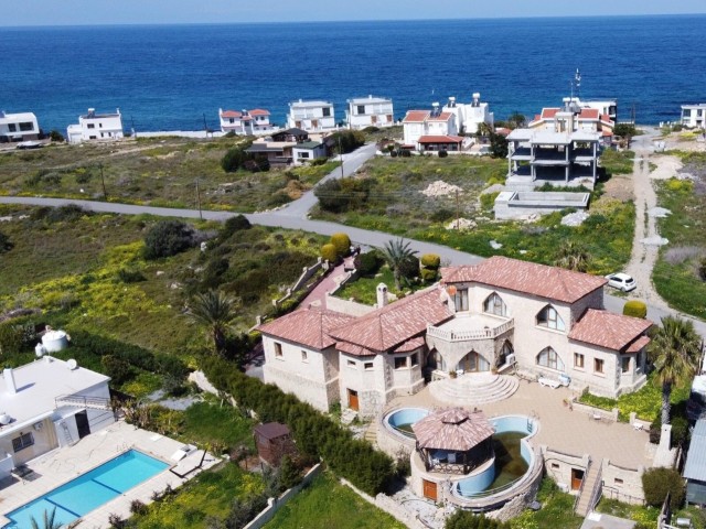 5 Bedroom Stone Villa for sale in Karşıyaka with its Authentic Style in a Land of More than 1 Decare