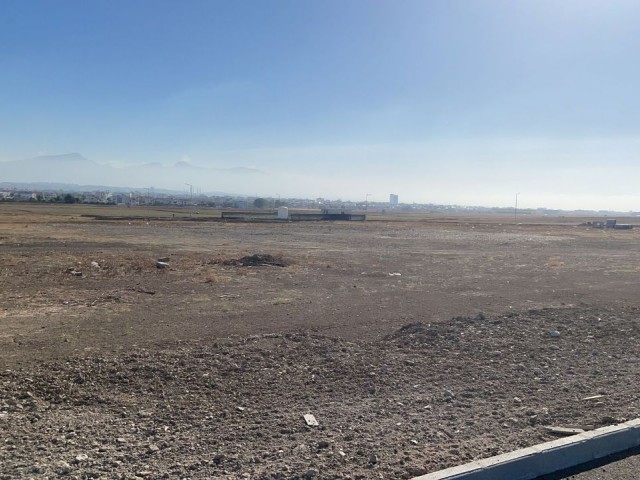 Lefkoşa Yenikent'te Yaklaşık 730 M2 Tahis Koçan 75,000 STG'den Başlayan Satılık Arsalar