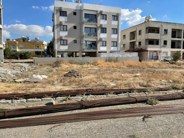 Nikosia / Hamitköy zu verkaufen Grundstück 120,000 STG ** 