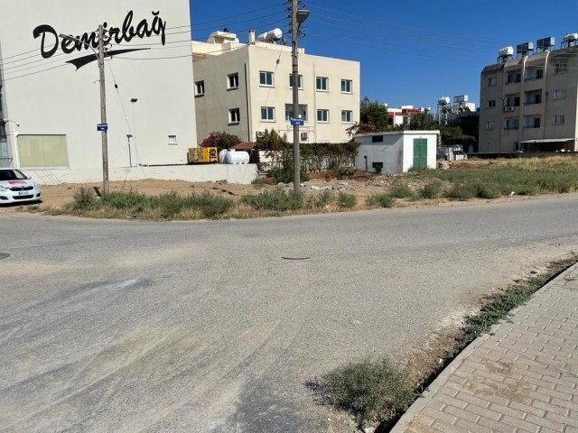 NICOSIA / ORTAKOY DE DR. A TURKISH Dec PLOT FOR SALE WITH A COMMERCIAL PERMIT NEAR THE MITRE CIRCLE ON THE MAIN STREET OF FAZIL BOULEVARD ** 