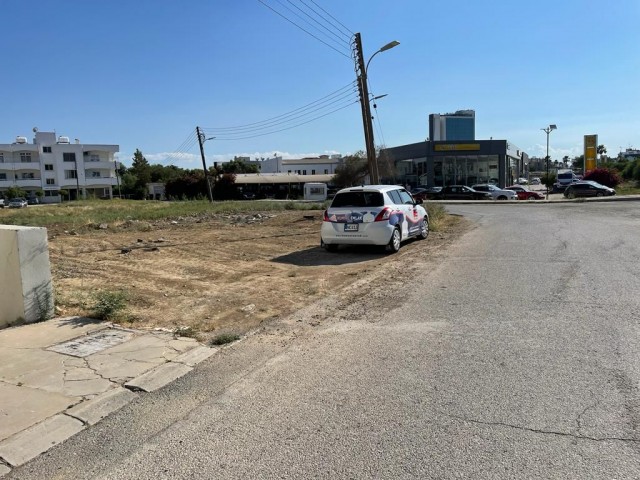 NICOSIA / ORTAKOY DE DR. A TURKISH Dec PLOT FOR SALE WITH A COMMERCIAL PERMIT NEAR THE MITRE CIRCLE ON THE MAIN STREET OF FAZIL BOULEVARD ** 