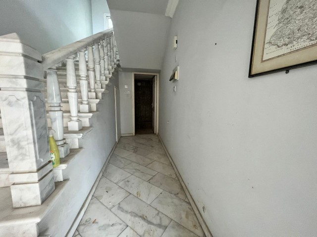 DETACHED HOUSE FOR SALE IN A LARGE GARDEN OF 240 M2 IN NICOSIA / YENIKENT ** 