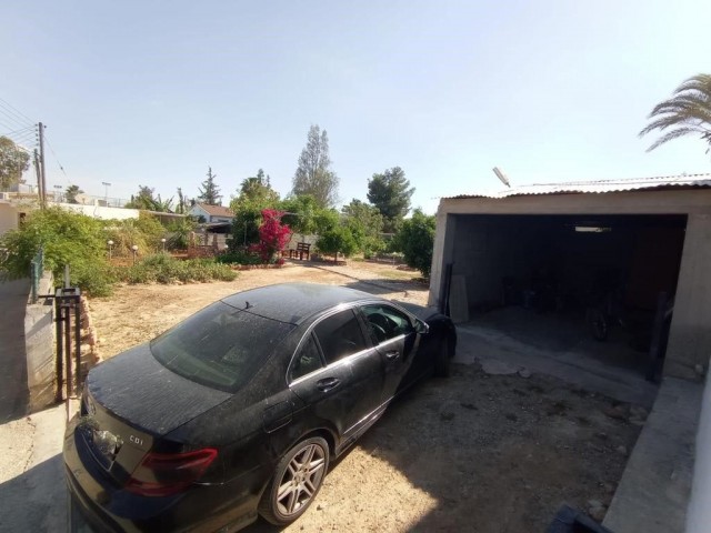 FAMAGUSTA / VALLEY DUPLES HOUSE 3+2 300 M2 DETACHED HOUSE FOR SALE IN A LARGE GARDEN ** 
