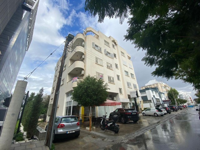 Flat For Sale in Yenişehir, Nicosia
