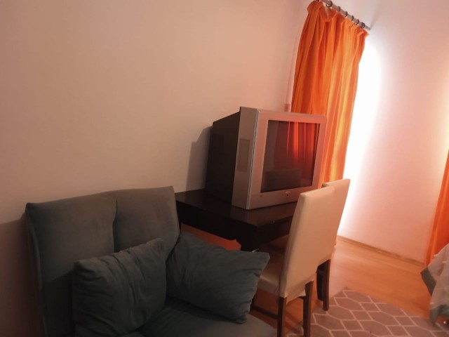 FULLY FURNISHED DAILY RENTAL APARTMENT IN GÖNYELI