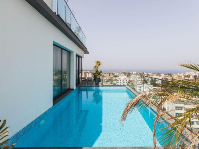Contemporary 3 Bedroom Luxurious Penthouse Apartment, Central Kyrenia