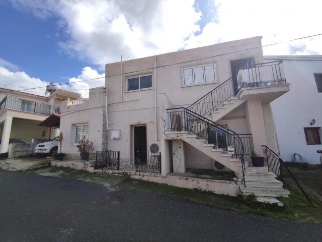 DETACHED VILLA WITH SEA AND MOUNTAIN VIEW FOR SALE IN ALSANCAK, GIRNE, NEAR THE MERIT HOTELS DISTRIC