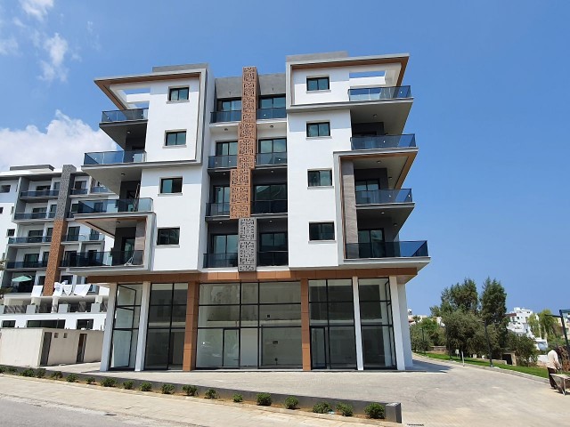 Kyrenia Zentrum / Ultra Lu Llogara | Gemeinschaftspool | 2+1 Penthouse / Apartment Mit Bergblick ** 