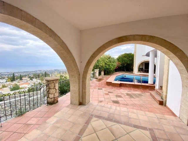 Kyrenia Bellapais; 2 3 + 1 Villas with Unique Views, Shared Swimming Pool ** 