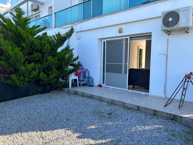 Kyrenia Karaoglanoglu; Gau Civari, Vollständig möbliert, Bahceli Wohnung